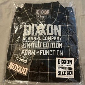 Dixxon flannel 5xl Boswells 1950 Nashville. Black cream and red